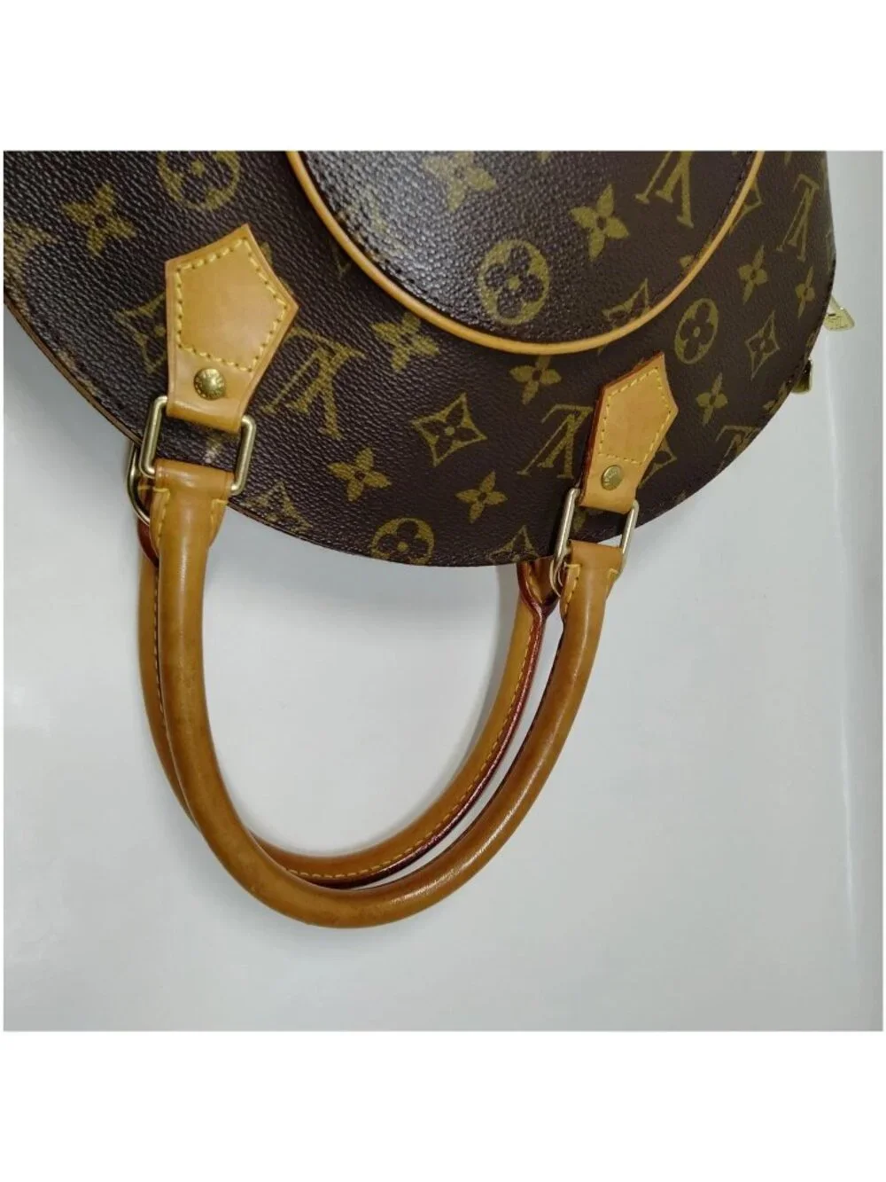 Authentic Louis Vuitton Ellipse PM Monogram Canvas Handbag Satchel